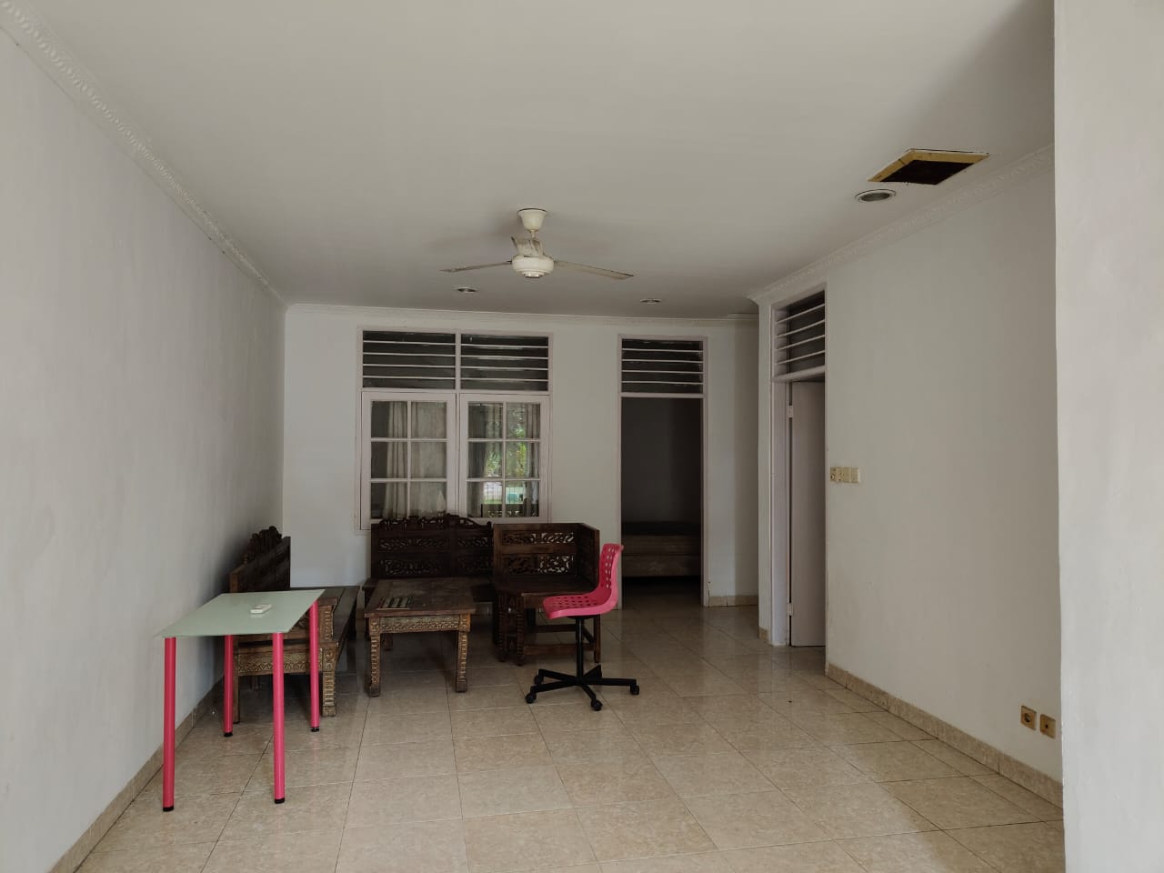 Rumah Disewakan di Cluster Meadow Green Lippo Cikarang